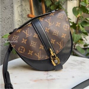 Louis Vuitton Chantilly Lock PM Crossbody